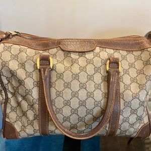 Preloved Gucci Boston